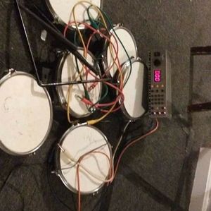 Electric drums for trade for karaoke machine
